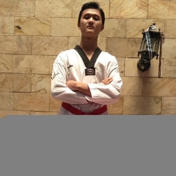 Rival - Guru taekwondo - Kecamatan Jatinangor