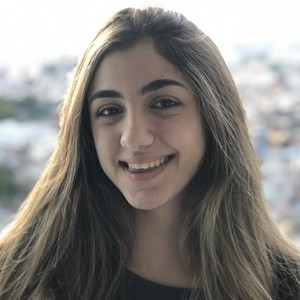 Camila - Professor de língua portuguesa e literatura - São Paulo