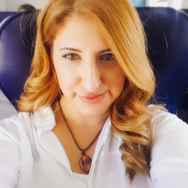 Alev - Sosyal bilgiler öğretmeni - 