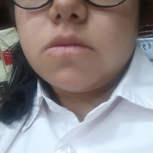 Shruti - English tutor - Damoh