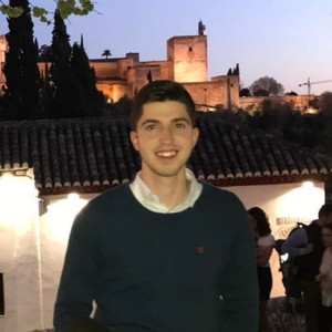 Juan - Profesor de matemática - Martos
