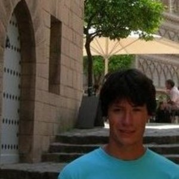 Pierre - Prof de maths - Paris