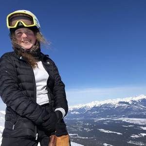 Bess - Alpine skiing tutor - Lymington