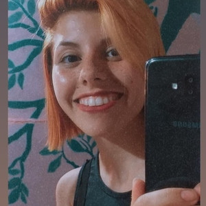 Camila Julieta - Profe de bajo - Buenos Aires