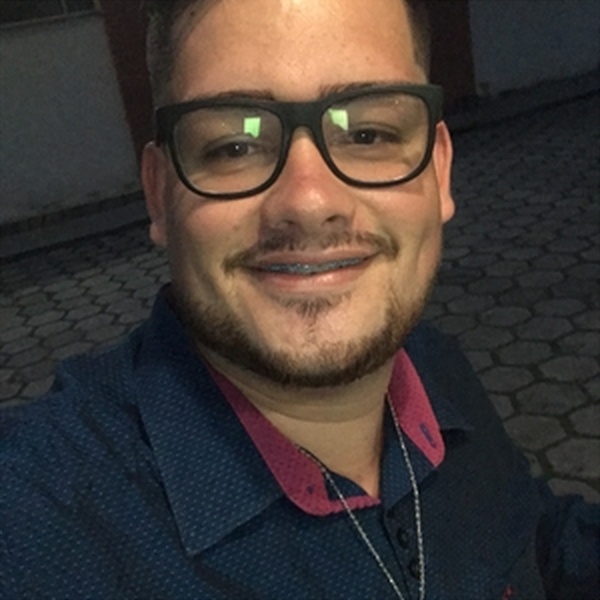 Natanael - Professor de História da Filosofia - Brumadinho