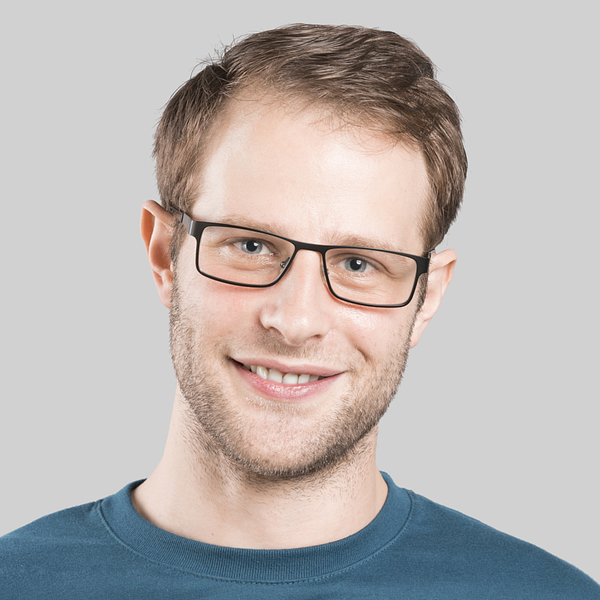 Olivier - Prof de photoshop - Paris 17e