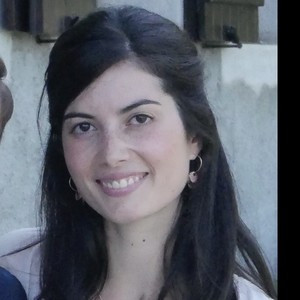 Nora - Prof d'histoire - Quintal