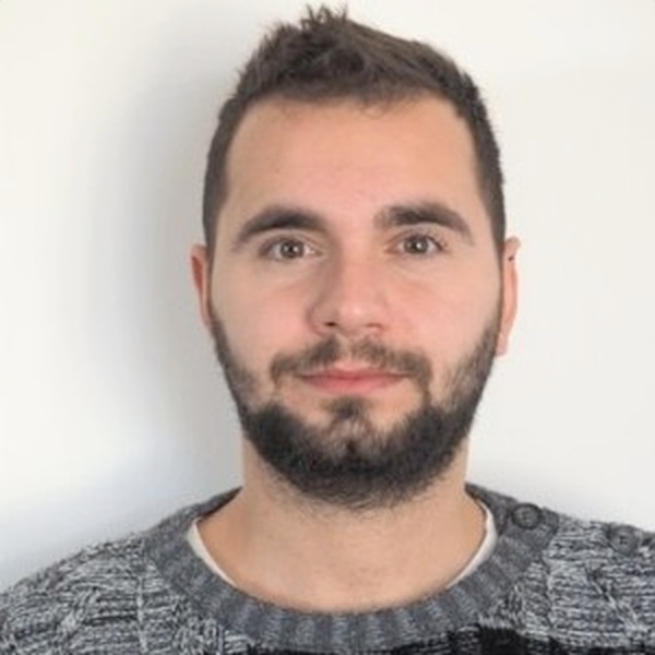 Andrea - Insegnante di programmazione - Roma