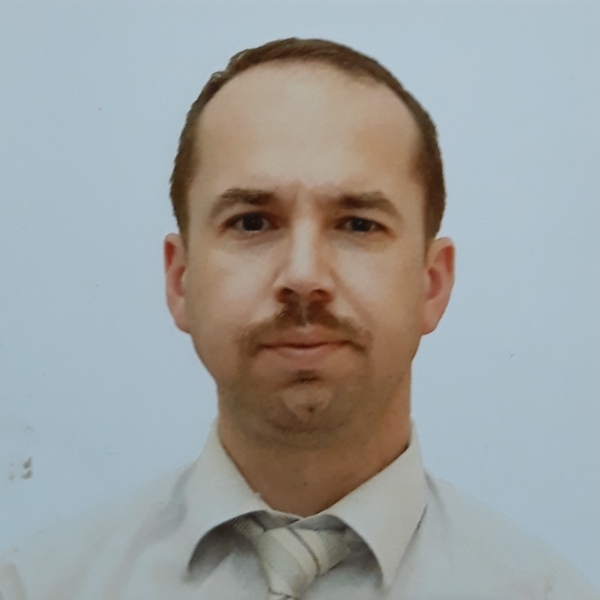 Sezgin - Prof d'anglais - Saint-Nicolas