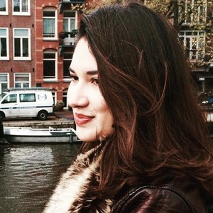 Sabrina - Prof de droit civil - Ixelles