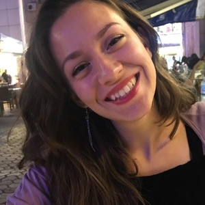 Necla Gizem - Takı tasarım öğretmeni - İzmir