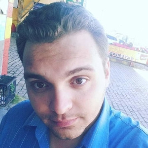 Samuel - Prof de iniciação à informática - Gravataí