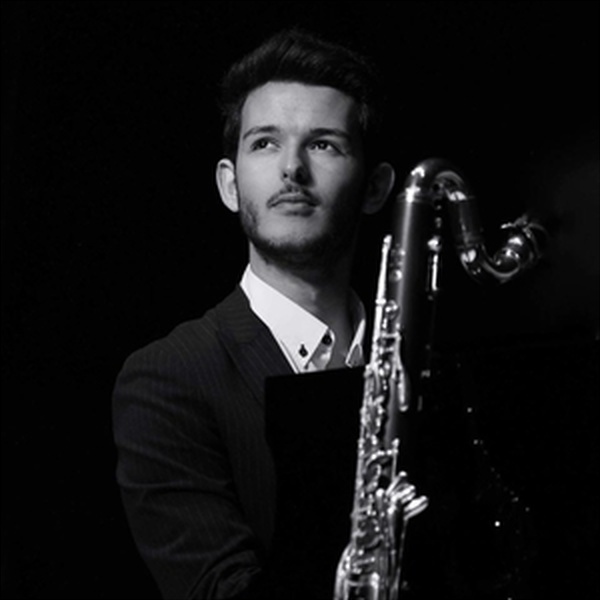 Théo - Prof de chant - Bègles