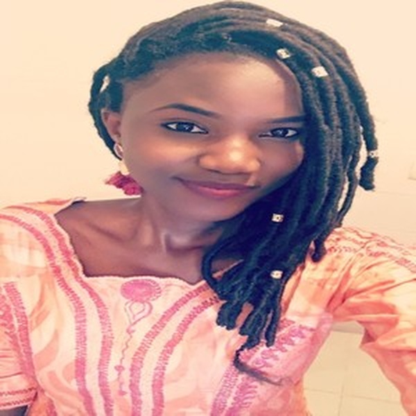 Aminata - professeur de mathématiques - Orly