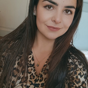 Sarah - Prof de maths - Anan