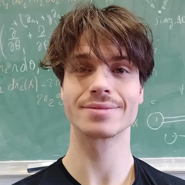 Lucas - Prof de maths - Ixelles