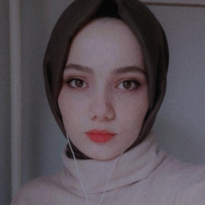 Özge - Matematik öğretmeni - 