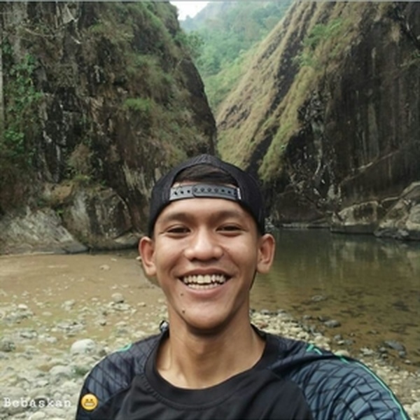 Rusdi - Guru bulu tangkis - Sukawening