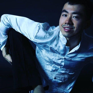 Weiyi - Dance teacher - Leeds