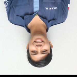 Iwan - Guru ekonomi - Kecamatan Baki