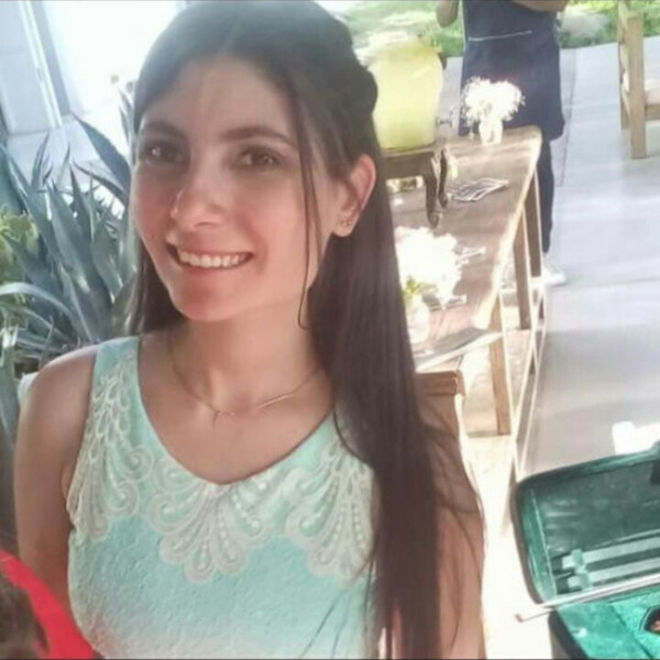 Adelina - Profesor historia - Mendoza