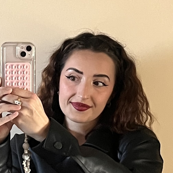 Léa - Prof d'aide aux devoirs - Estaires