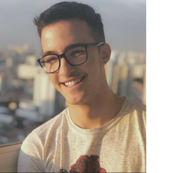 Felipe - Professor de física - 