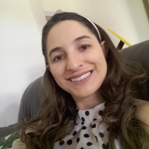Ana Caroliny - Professor de química - 