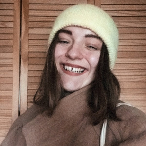 Manon - Prof d'anglais - Thiverny