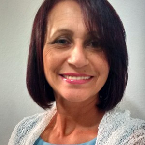 Gilma - Professor de reforço escolar - Embu das Artes