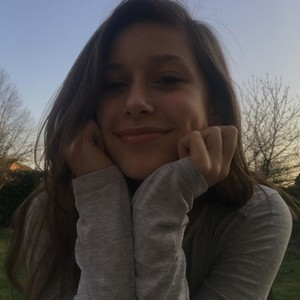 Léna - Prof d'aide aux devoirs - Savigny-le-Temple