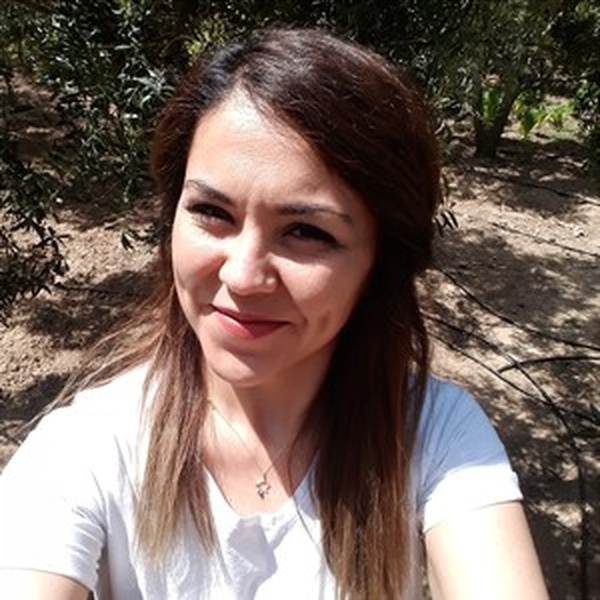 YASEMİN - İngilizce öğretmeni - 