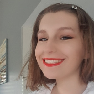 Julie - Prof de français - Lille