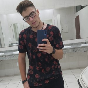Luan - Professor de psicologia - V Rica