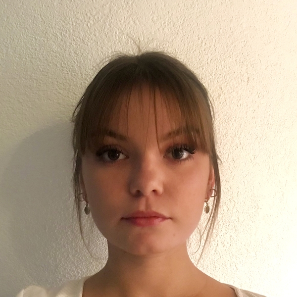 Marie - Prof d'aide aux devoirs - Chaligny