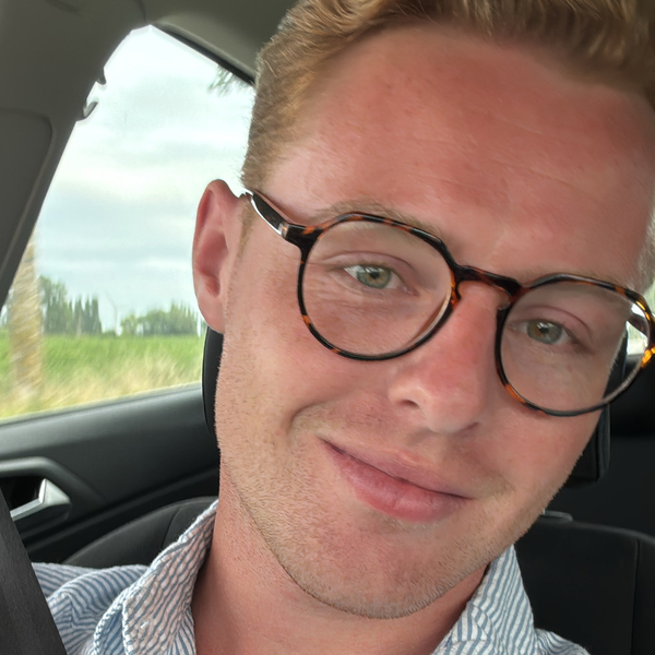 Cyril - Prof d'histoire - Leuze-en-Hainaut