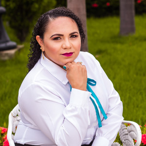 Claudiana - Professor de biologia - Piauí