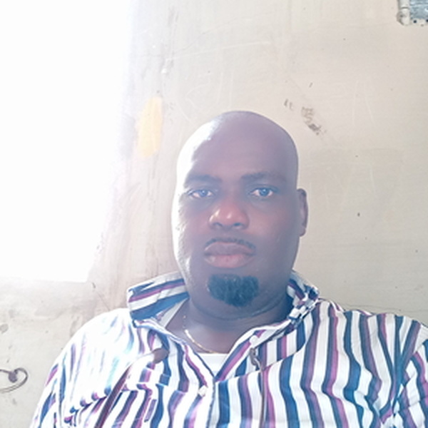 Segun - English reading tutor - 