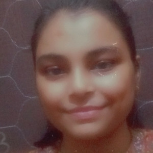 Nidhi - Tutor - Delhi