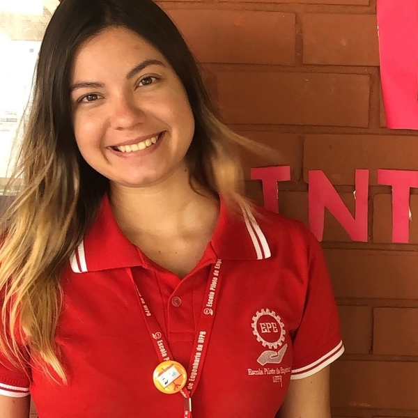 Cecília - Prof de ciências da nutrição - Ernesto Geisel