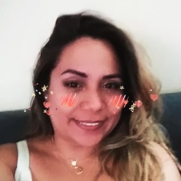 Bry - Profesor de biología - Santiago