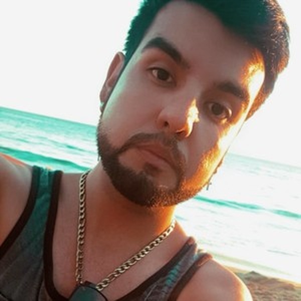 Eric - profesor de Salud pública - Viña del Mar