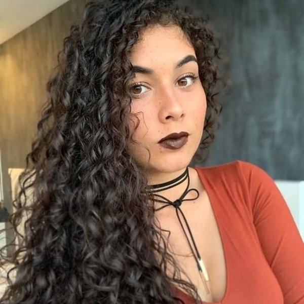 Pamela - profesor de anatomía - Armenia