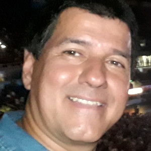 ALEJANDRO - Profesor de matemática - Calarcá