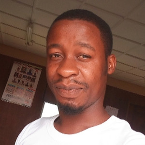 Wisdom - Piano teacher - Uyo