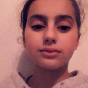 Sabrina - Prof d'aide aux devoirs - Les Mureaux