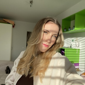 Francesca - German tutor - Reading
