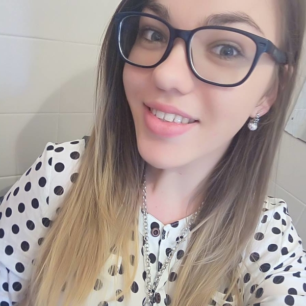 Dayana - Profesor historia - Resistencia