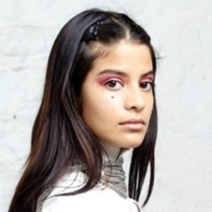 Nicole - Prof de couture - Malakoff