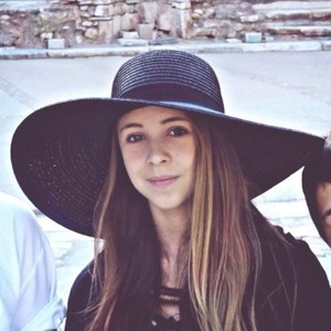 Caroline - Prof d'aide aux devoirs - Vaux-sur-Seulles